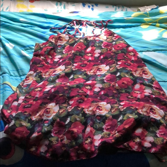 Dress - Picture 1 of 2